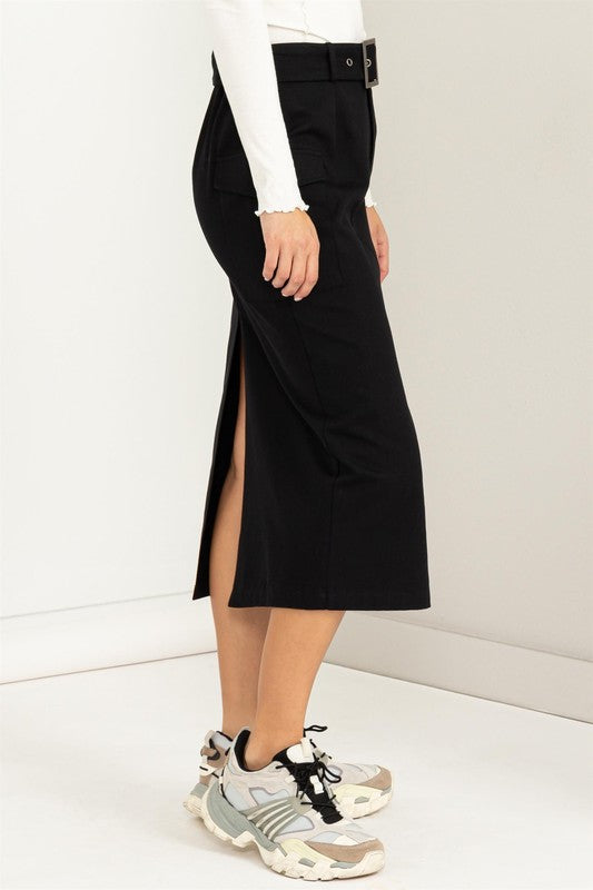 women's cargo skirt in black with back slit and belt
